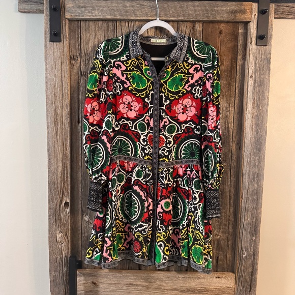 Alice + Olivia Bertha Blouson Sleeve Mini Dress in Monarch Black Print - Picture 5 of 8